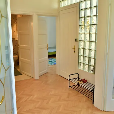 Sabur 公寓 塞拉耶佛